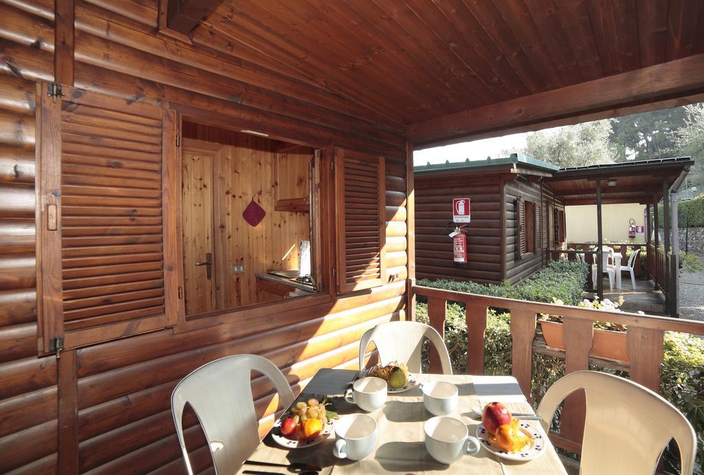 Il Frantoio Camping Сан Бартоломео ал Маре Стая снимка